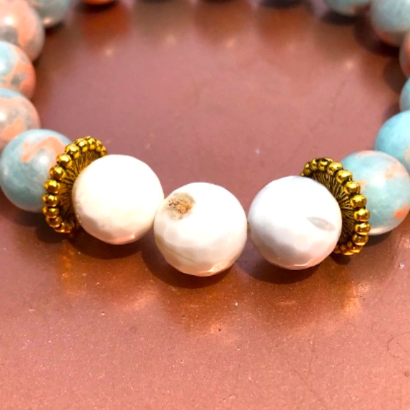 NEW, Anthropologie, Jasper w/ Blue Howlite Bracelet, Beaded Statement Bracelet - Picture 5 of 6